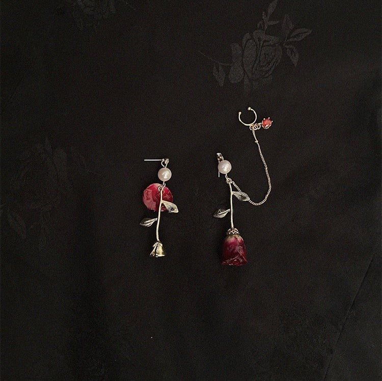 Asymmetrical Retro Rose Earrings