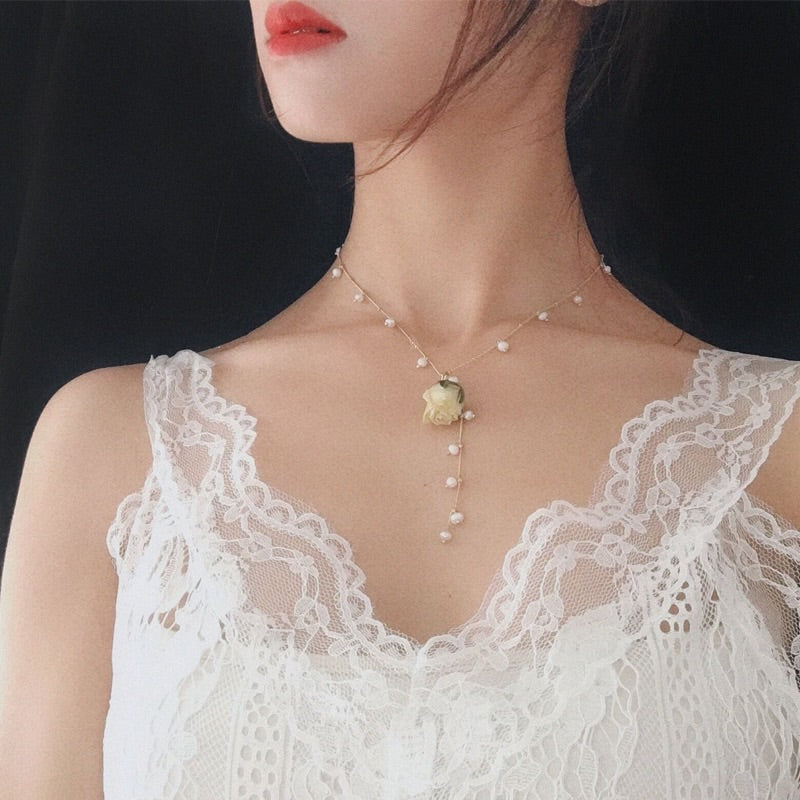 White Rose Pearl Chain Necklace