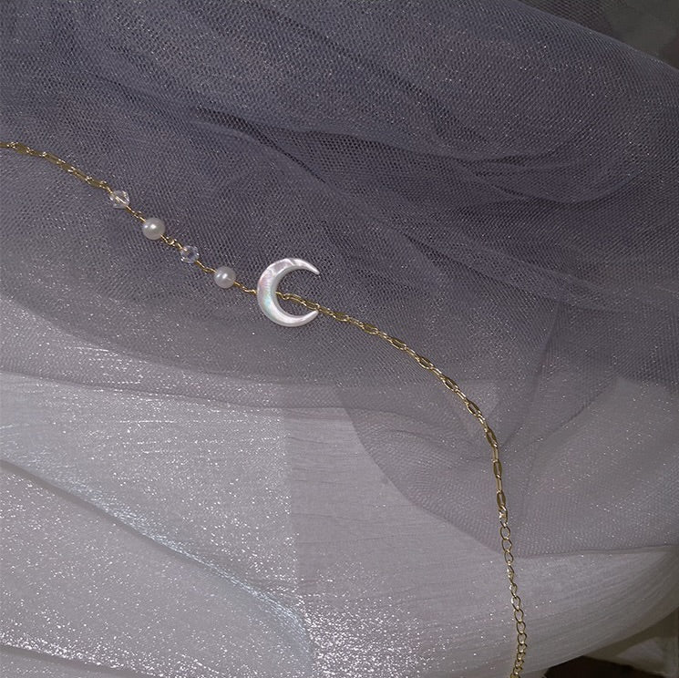 Moon Pearl Bracelet